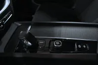 Volvo XC60 din 2021 cu 105.580 km - oferta VOL196415 - foto 14