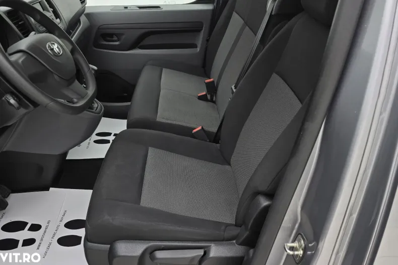 Toyota Proace din 2021 cu 113.842 km - oferta TOY196418 - foto 12