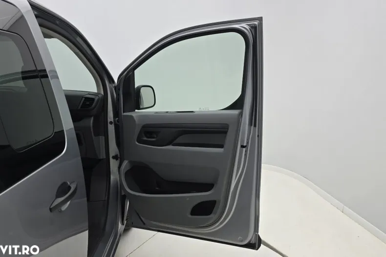 Toyota Proace din 2021 cu 113.842 km - oferta TOY196418 - foto 17