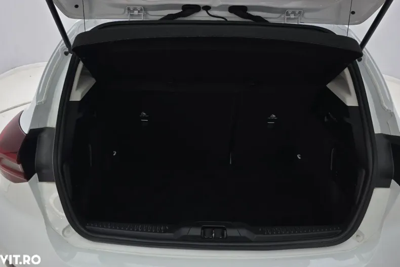 Ford Focus din 2022 cu 122.719 km - oferta FOR196419 - foto 24