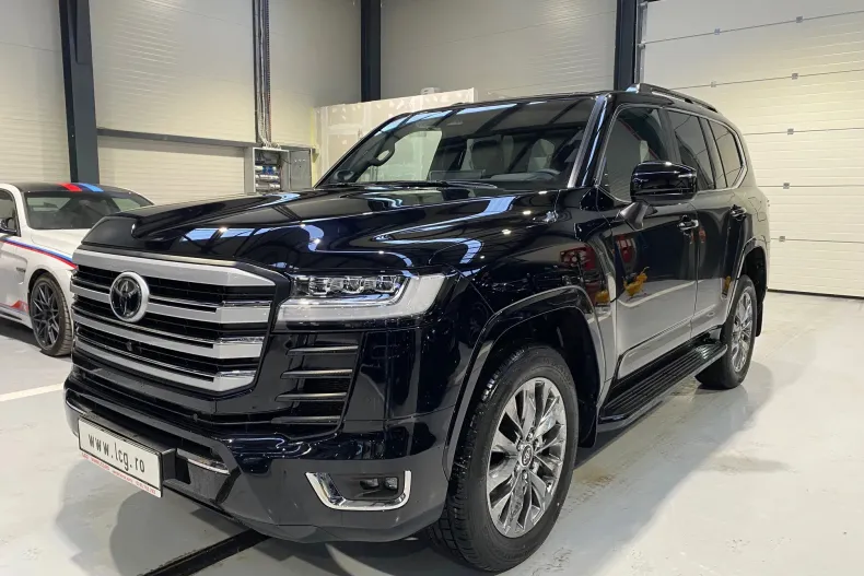 Toyota Land Cruiser 300 din 2025 cu 10 km - oferta TOY196426 - foto 7