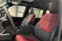 Toyota Land Cruiser 300 din 2025 cu 10 km - oferta TOY196426 - foto 10