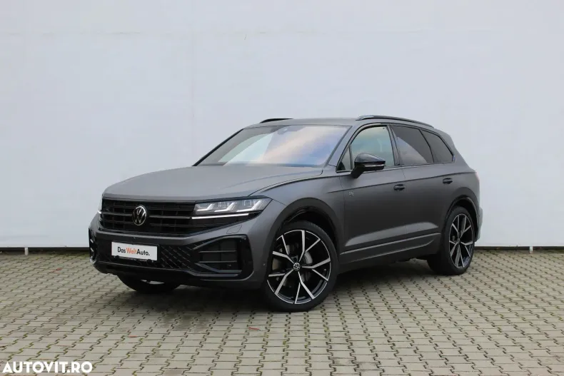Volkswagen Touareg din 2025 cu 3.500 km - oferta VOL196427 - foto 1