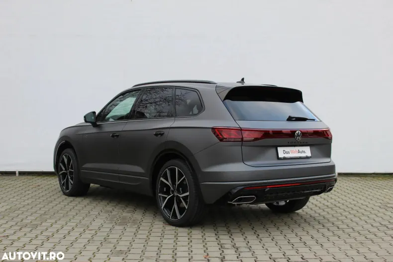 Volkswagen Touareg din 2025 cu 3.500 km - oferta VOL196427 - foto 3