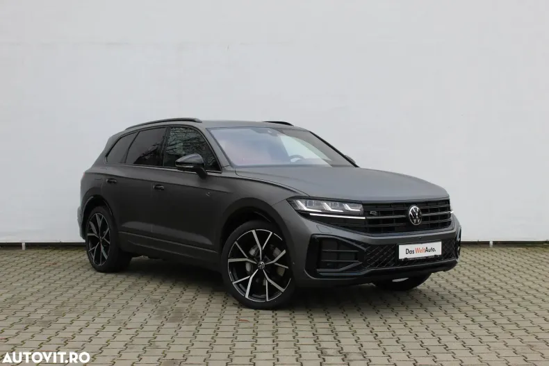 Volkswagen Touareg din 2025 cu 3.500 km - oferta VOL196427 - foto 6
