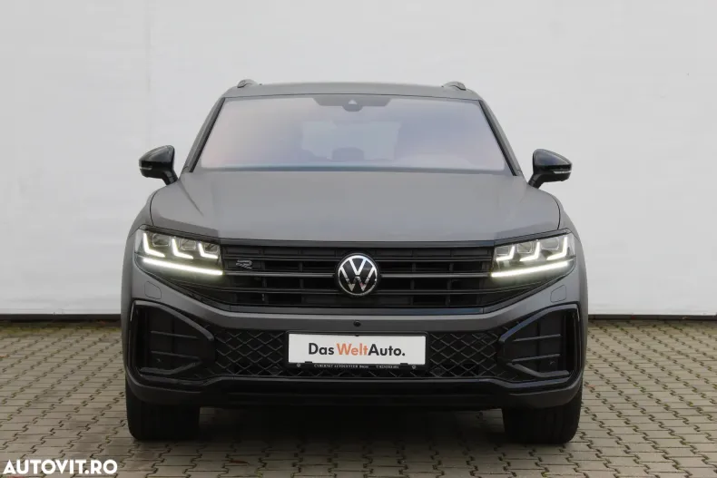 Volkswagen Touareg din 2025 cu 3.500 km - oferta VOL196427 - foto 7