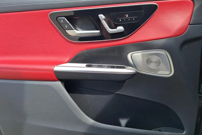 Mercedes-Benz GLC din 2024 cu 36.680 km - oferta MER196429 - foto 9