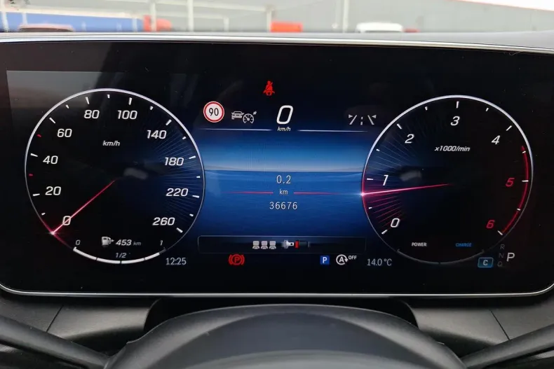 Mercedes-Benz GLC din 2024 cu 36.680 km - oferta MER196429 - foto 12