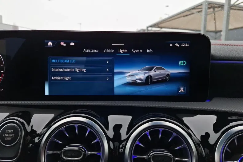 Mercedes-Benz CLA 250 (Clasa CLA) din 2024 cu 20.000 km - oferta MER196430 - foto 23