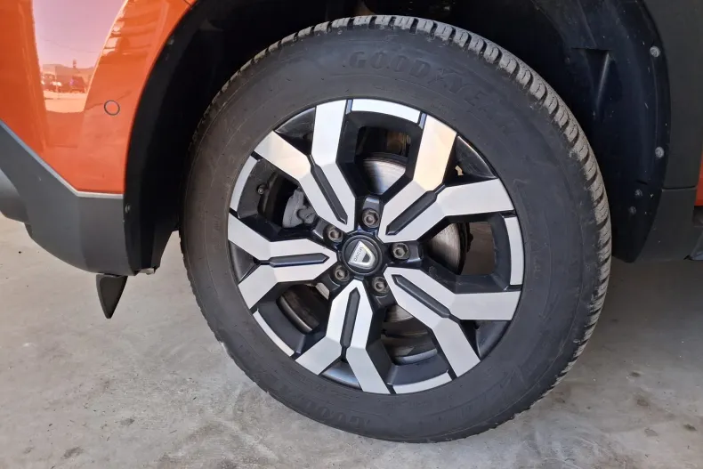 Dacia Duster din 2023 cu 85.287 km - oferta DAC196433 - foto 23