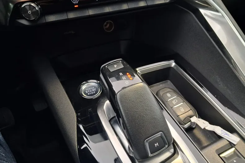 Peugeot 3008 din 2021 cu 96.423 km - oferta PEU196434 - foto 6