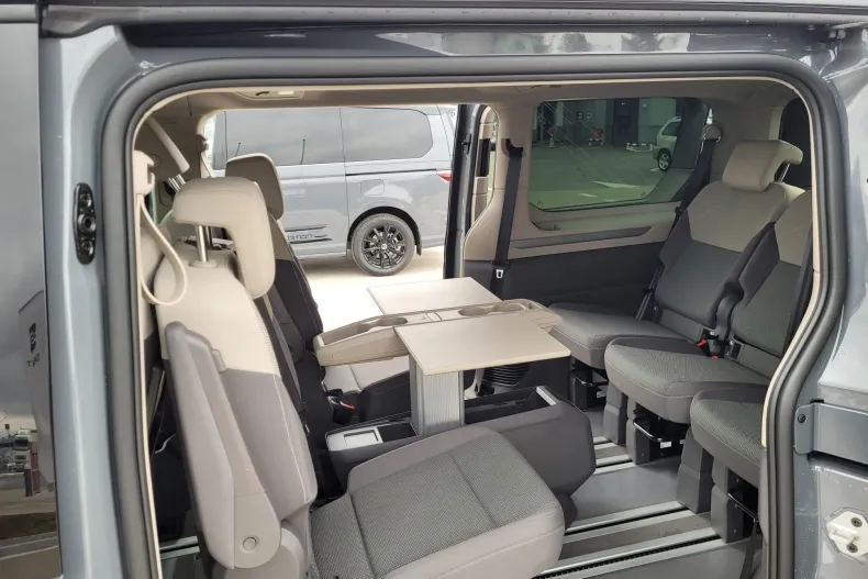 Volkswagen Multivan din 2026 cu 10 km - oferta VOL196436 - foto 1