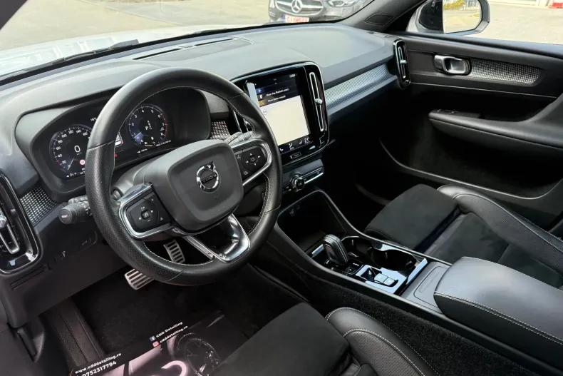 Volvo XC40 din 2020 cu 94.223 km - oferta VOL196437 - foto 5