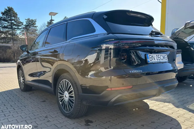 Chery Tiggo 9 din 2025 cu 2.371 km - oferta CHE196443 - foto 12