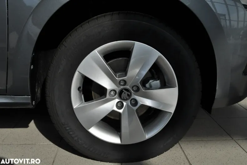 Skoda Kamiq din 2026 cu 7 km - oferta SKO196444 - foto 4