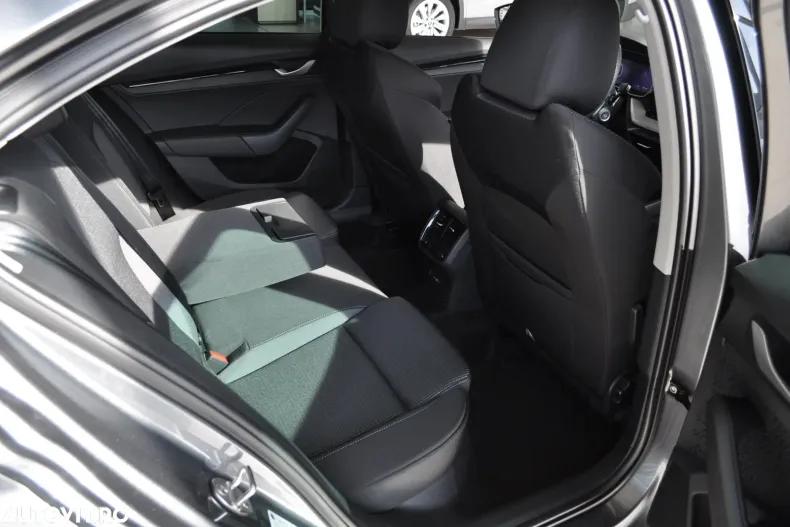 Skoda Octavia din 2026 cu 6 km - oferta SKO196445 - foto 13