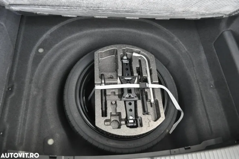 Skoda Superb din 2026 cu 6 km - oferta SKO196446 - foto 9