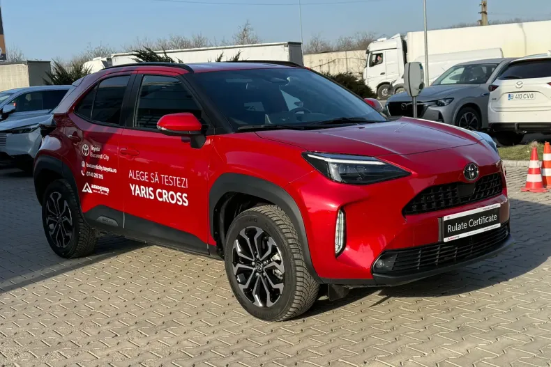 Toyota Yaris din 2025 cu 5.084 km - oferta TOY196448 - foto 4