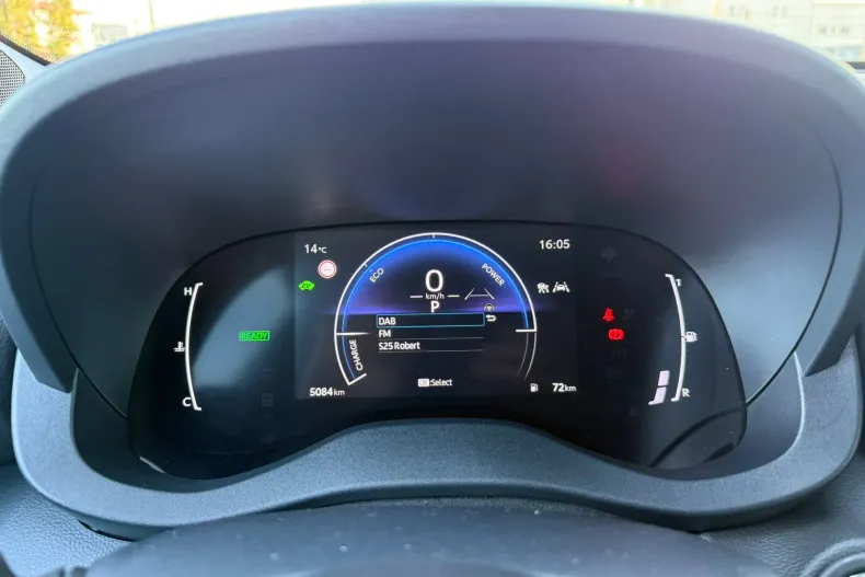 Toyota Yaris din 2025 cu 5.084 km - oferta TOY196448 - foto 28