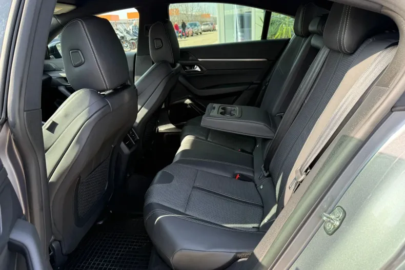 Peugeot 508 din 2023 cu 64.101 km - oferta PEU196449 - foto 14