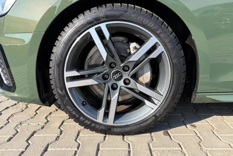 Audi A4 din 2023 cu 26.438 km - oferta AUD196450 - foto 8