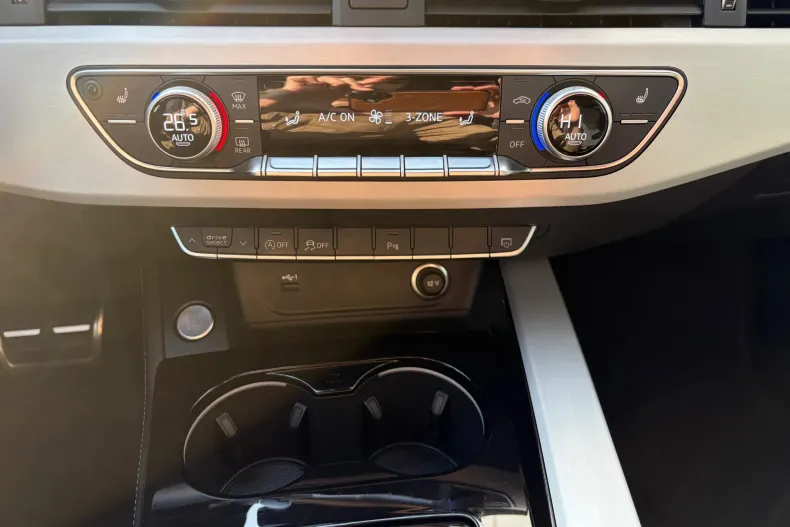 Audi A4 din 2023 cu 26.438 km - oferta AUD196450 - foto 20