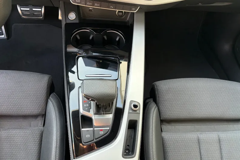 Audi A4 din 2023 cu 26.438 km - oferta AUD196450 - foto 21