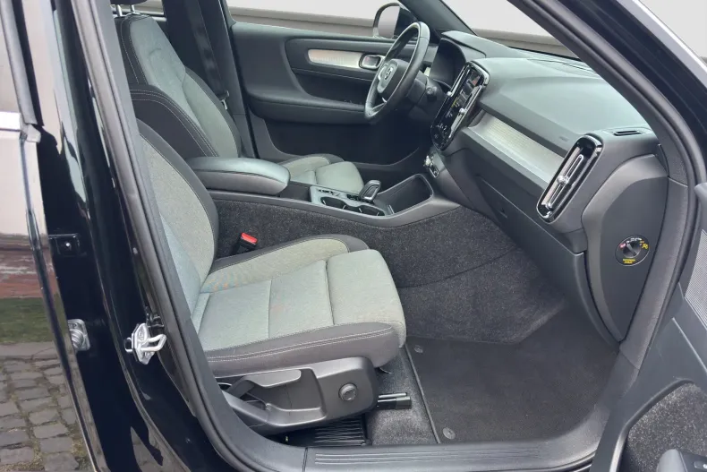 Volvo XC40 din 2020 cu 118.000 km - oferta VOL196456 - foto 19