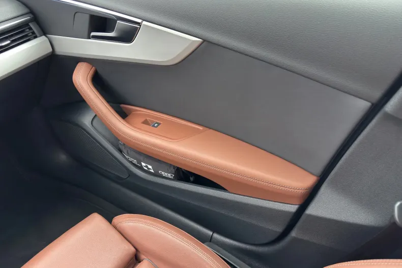 Audi A4 din 2022 cu 133.250 km - oferta AUD196458 - foto 18