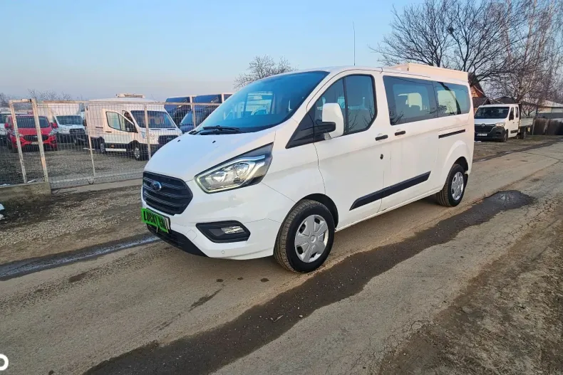 Ford Transit Custom din 2020 cu 24.000 km - oferta FOR196461 - foto 1