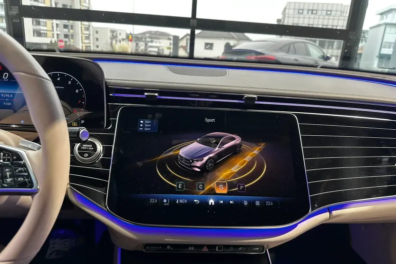 Mercedes-Benz E din 2025 cu 13.800 km - oferta MER196463 - foto 20