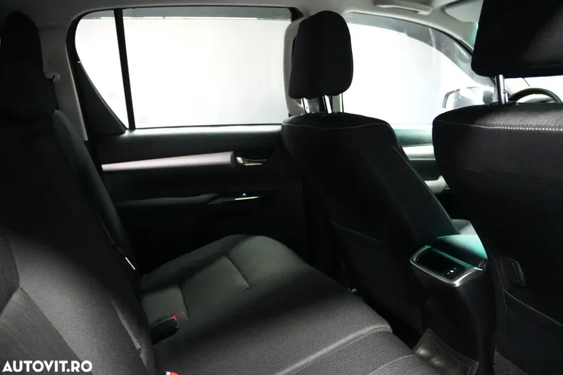 Toyota Hilux din 2022 cu 45.800 km - oferta TOY196466 - foto 9
