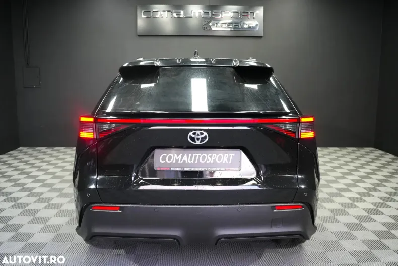 Toyota bZ4X din 2023 cu 49.500 km - oferta TOY196467 - foto 5