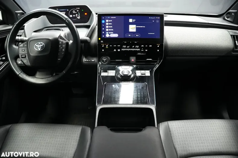 Toyota bZ4X din 2023 cu 49.500 km - oferta TOY196467 - foto 7