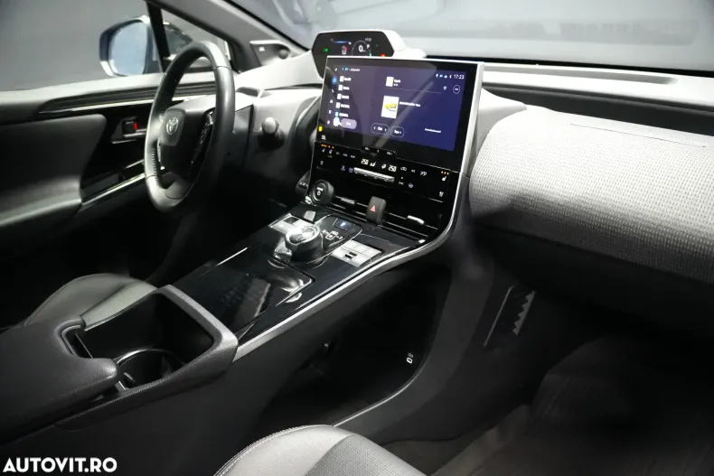 Toyota bZ4X din 2023 cu 49.500 km - oferta TOY196467 - foto 10