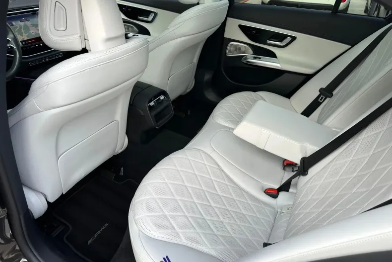 Mercedes-Benz E din 2024 cu 24.292 km - oferta MER196480 - foto 17