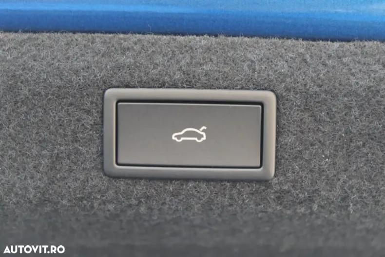 Skoda Octavia din 2025 cu 12.400 km - oferta SKO196483 - foto 15