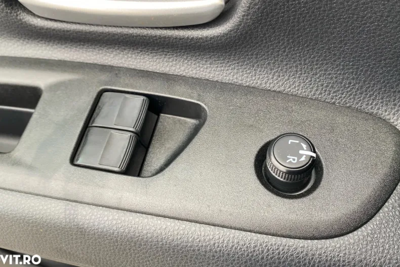 Toyota Aygo din 2025 cu 8.500 km - oferta TOY196488 - foto 10