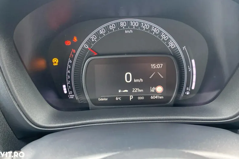 Toyota Aygo din 2025 cu 8.500 km - oferta TOY196488 - foto 12