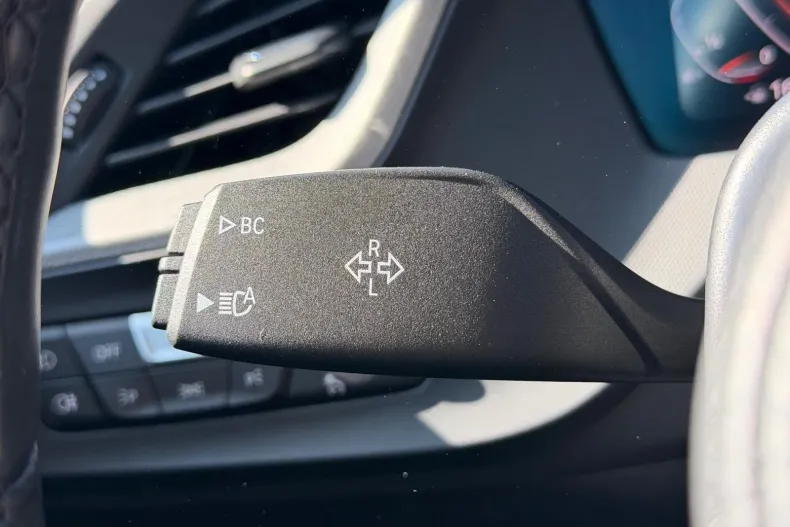 BMW 118i (Seria 1) din 2022 cu 55.000 km - oferta BMW196489 - foto 32