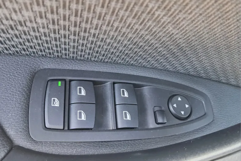 BMW X1 (Seria X) din 2021 cu 61.182 km - oferta BMW196490 - foto 16