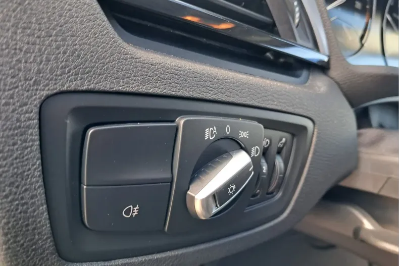 BMW X1 (Seria X) din 2021 cu 61.182 km - oferta BMW196490 - foto 17