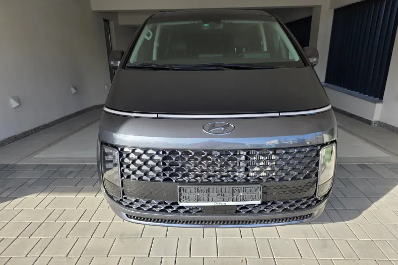 Hyundai Staria din 2023 cu 43.000 km - oferta HYU196499 - foto 2