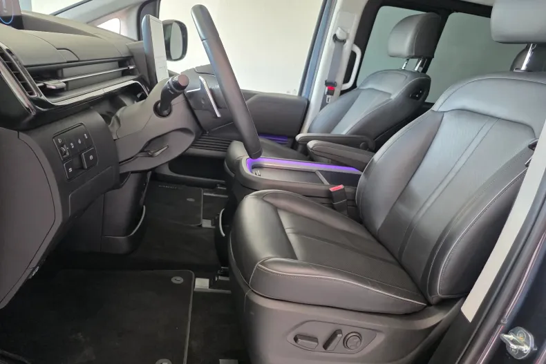 Hyundai Staria din 2023 cu 43.000 km - oferta HYU196499 - foto 5