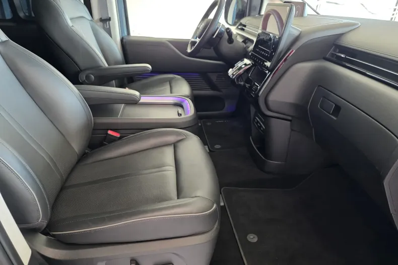 Hyundai Staria din 2023 cu 43.000 km - oferta HYU196499 - foto 14