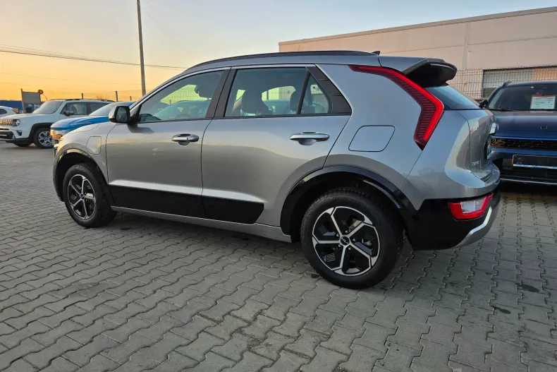 Kia Niro din 2023 cu 129.000 km - oferta KIA196507 - foto 3