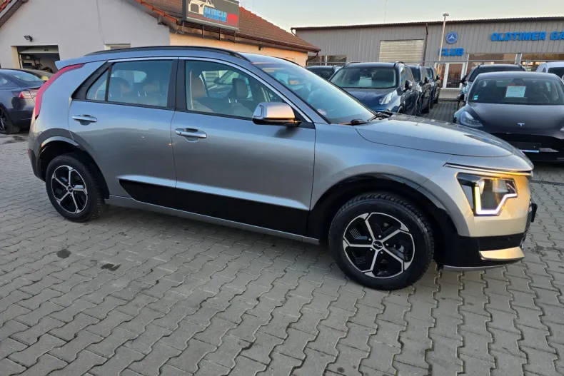 Kia Niro din 2023 cu 129.000 km - oferta KIA196507 - foto 4
