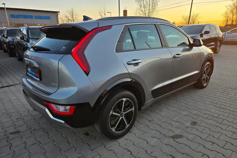 Kia Niro din 2023 cu 129.000 km - oferta KIA196507 - foto 6