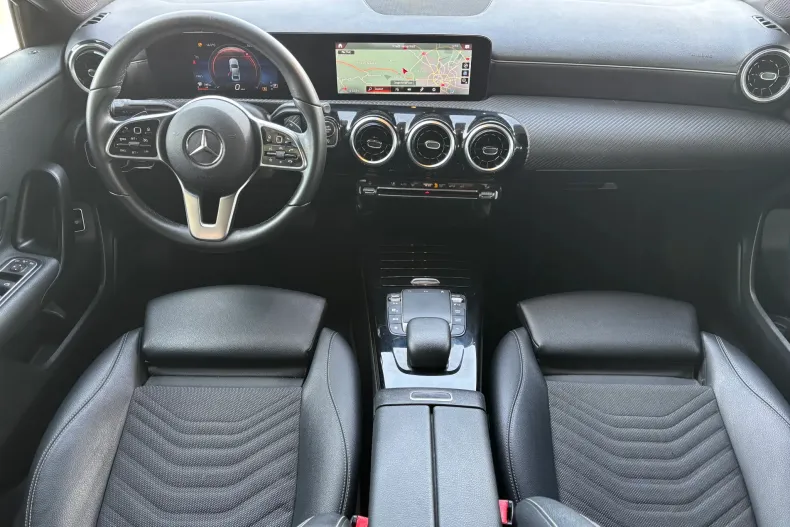 Mercedes-Benz A 180 (Clasa A) din 2020 cu 133.000 km - oferta MER196516 - foto 4