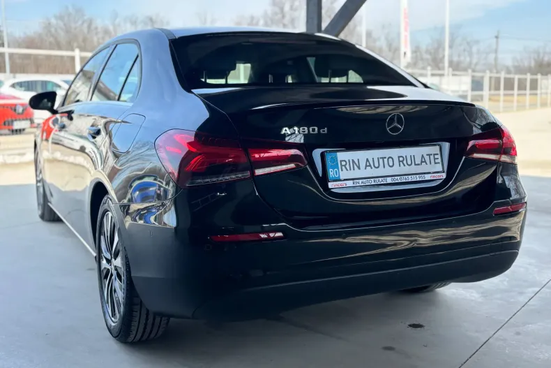 Mercedes-Benz A 180 (Clasa A) din 2020 cu 133.000 km - oferta MER196516 - foto 7